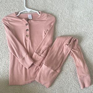 Lou Lou & Company Ribbed Top and Bottom 2T